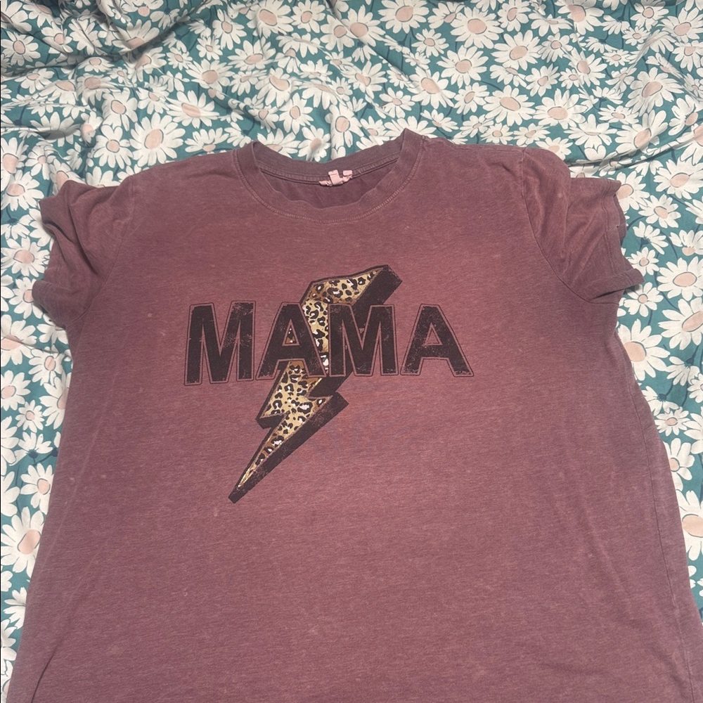 Maurices Tee - Mauve 'MAMA' with Leopard Bolt
